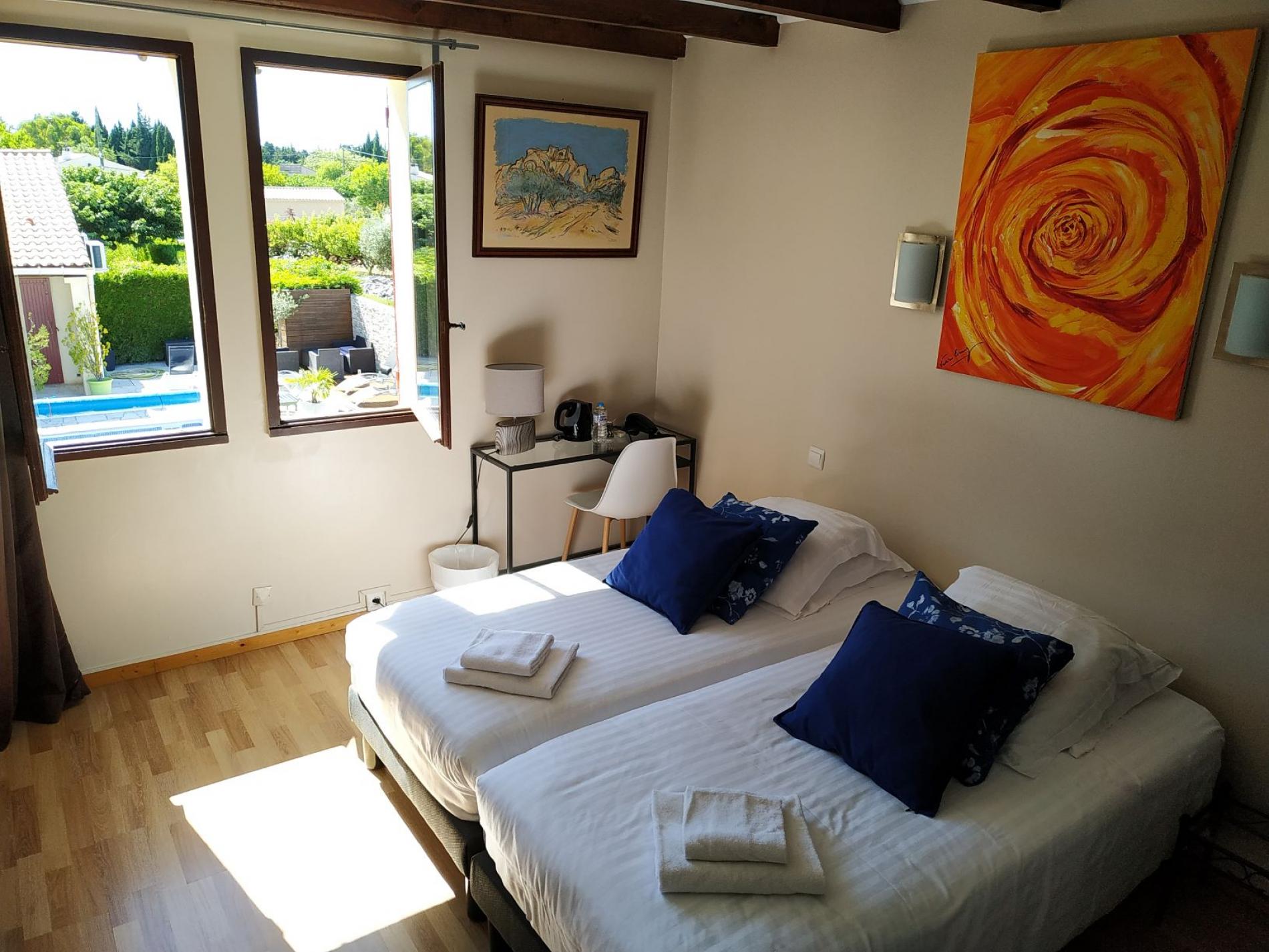 Le Mas des Amandiers, Graveson - photo 4