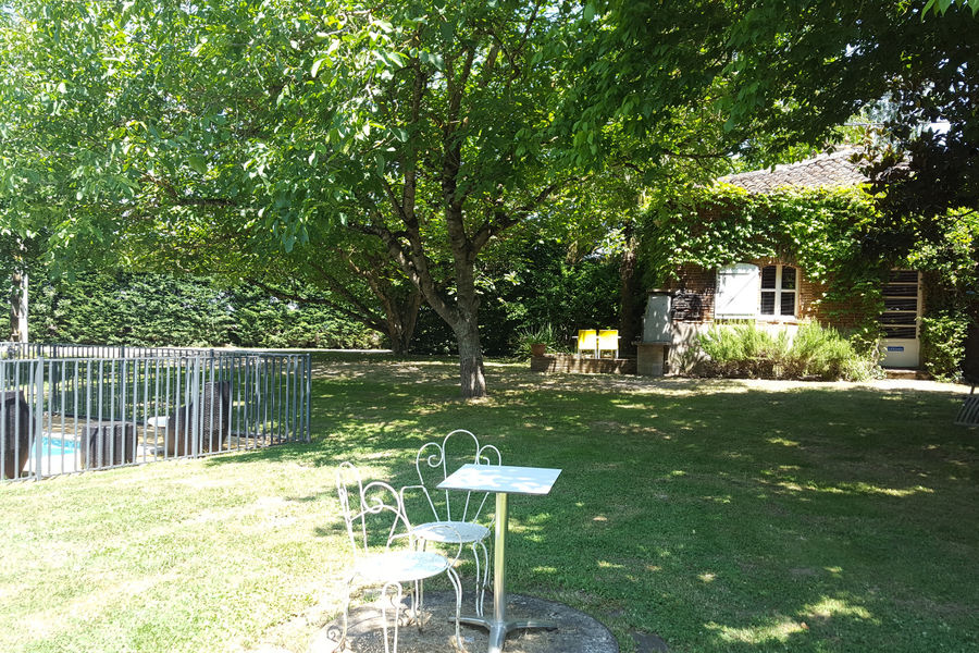 Mimosa Cottage
