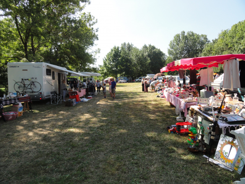 Vide grenier_Ruffec