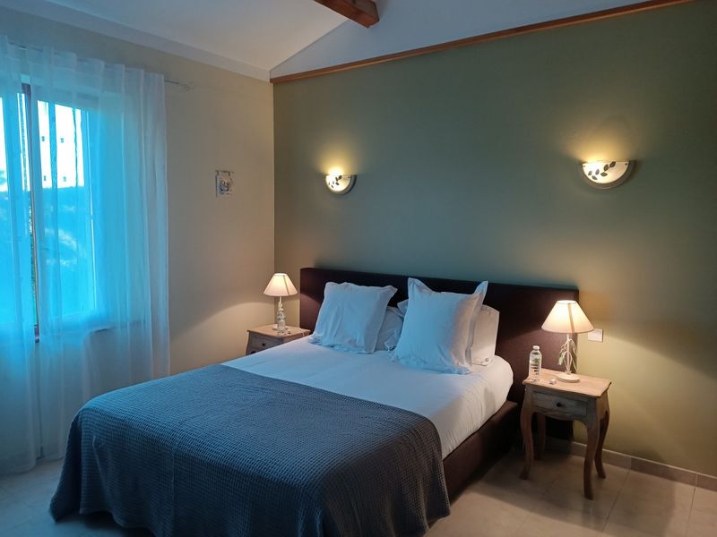 Chambre olive