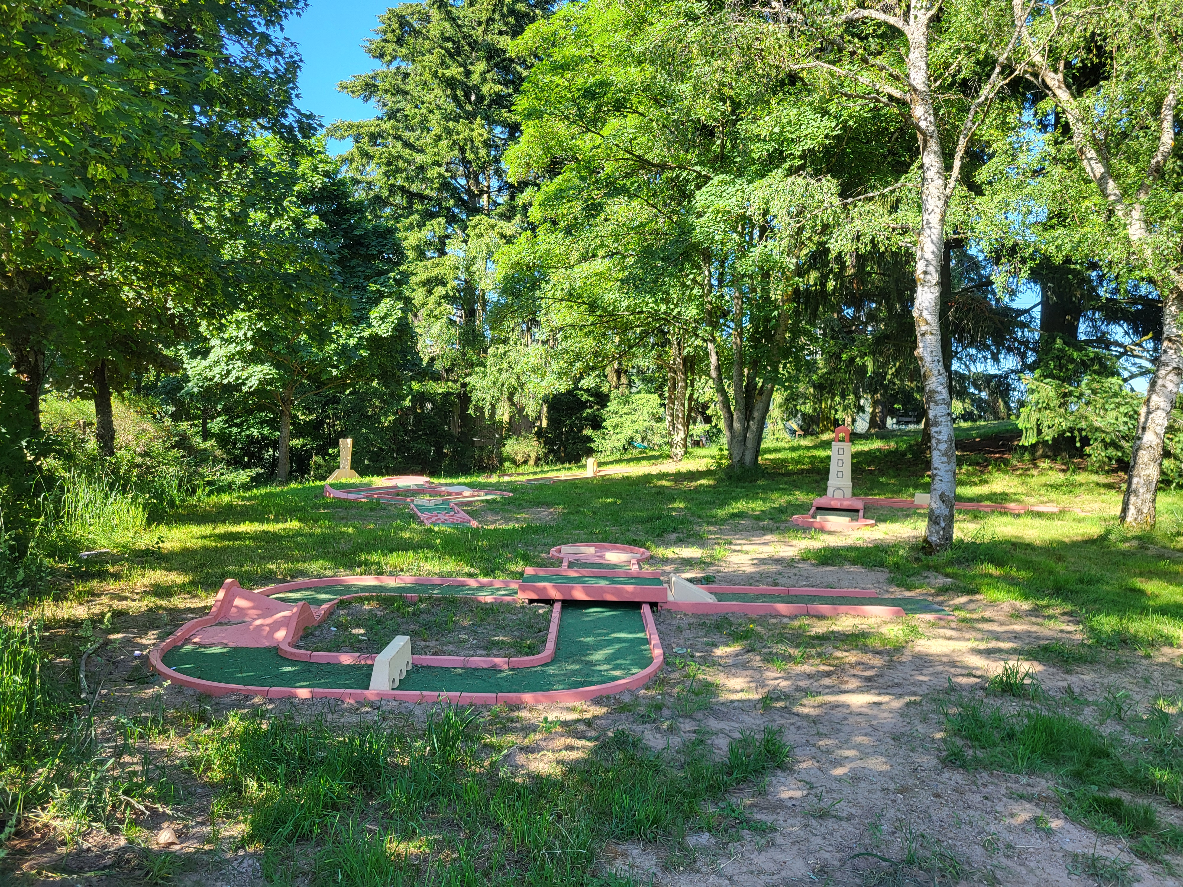 Minigolf du plateau d'Yzeron