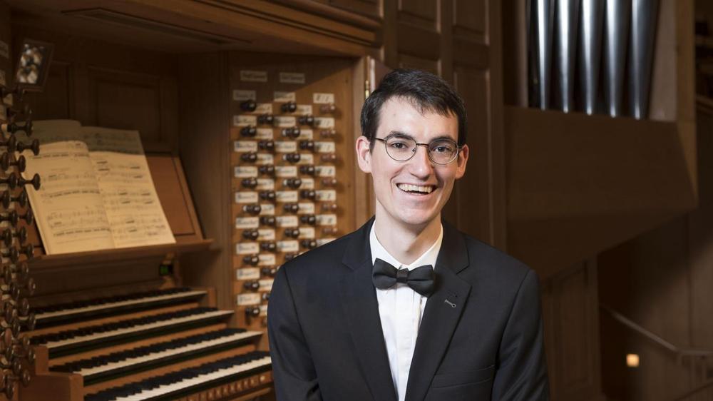 http://Fête%20de%20la%20Musique%20-%20Concert%20orgue%20avec%20Simon%20Bollenot
