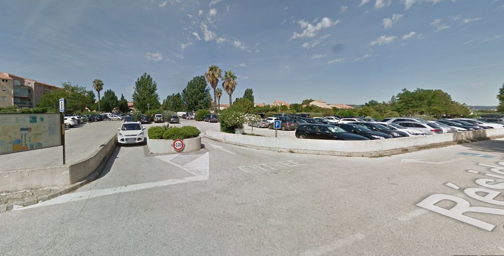 Parking de la Baie des Isles à La Londe les Maures