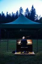 Concert de piano en plein air_Plateau des Petites Roches