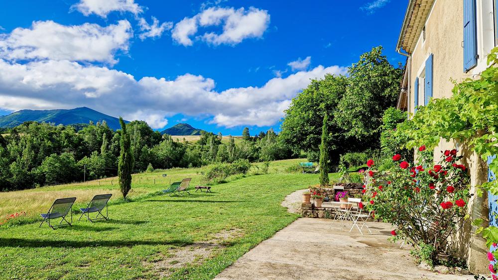 Les Marroux_Bouvières