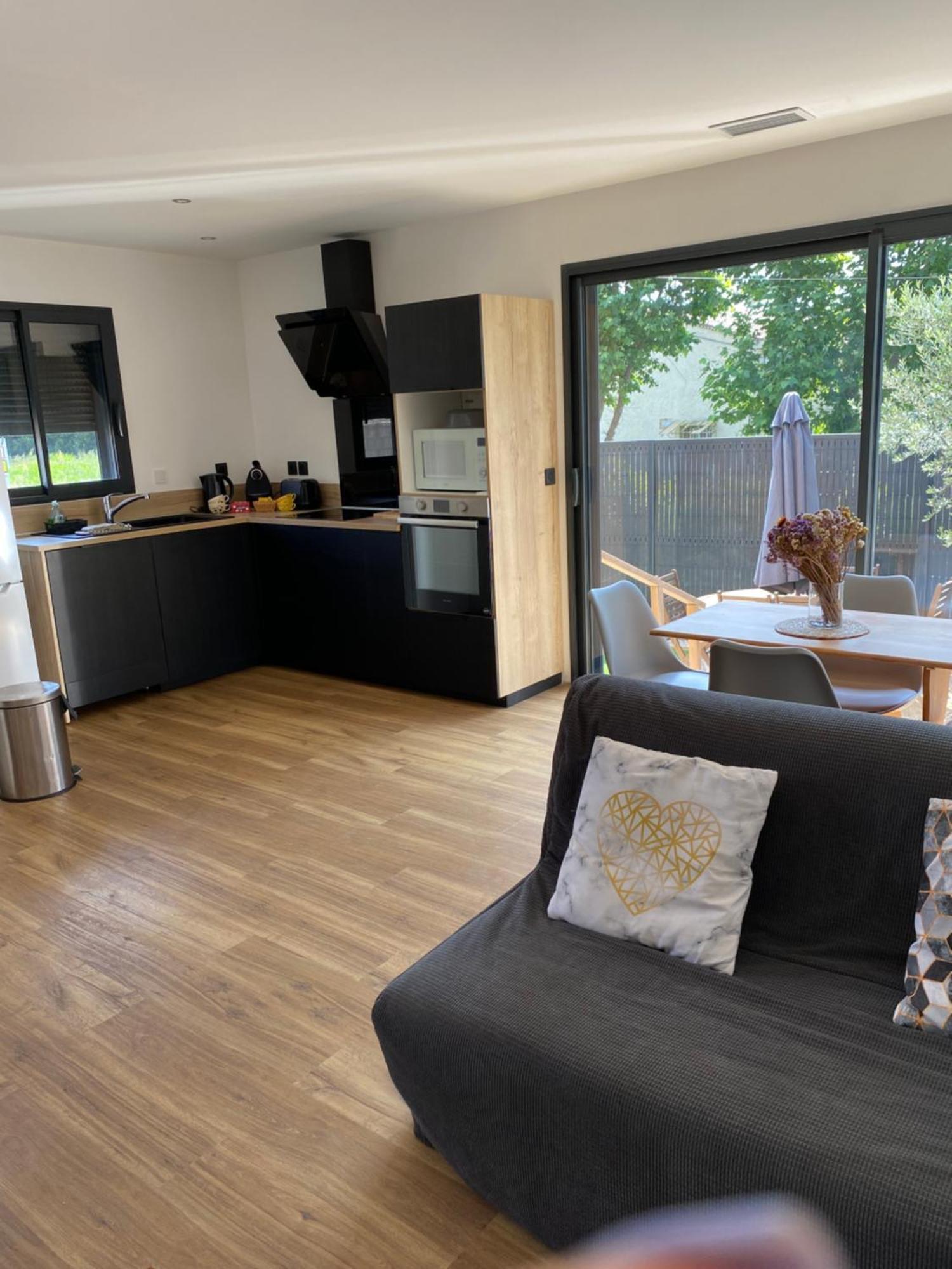 La Maison aux pieds des Alpilles