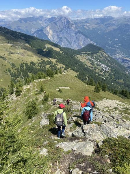 Descente vers Albanne depuis les Sallanches Descente vers Albanne depuis les Sallanches