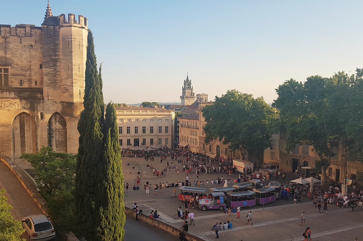 French Immersion Stay in Avignon