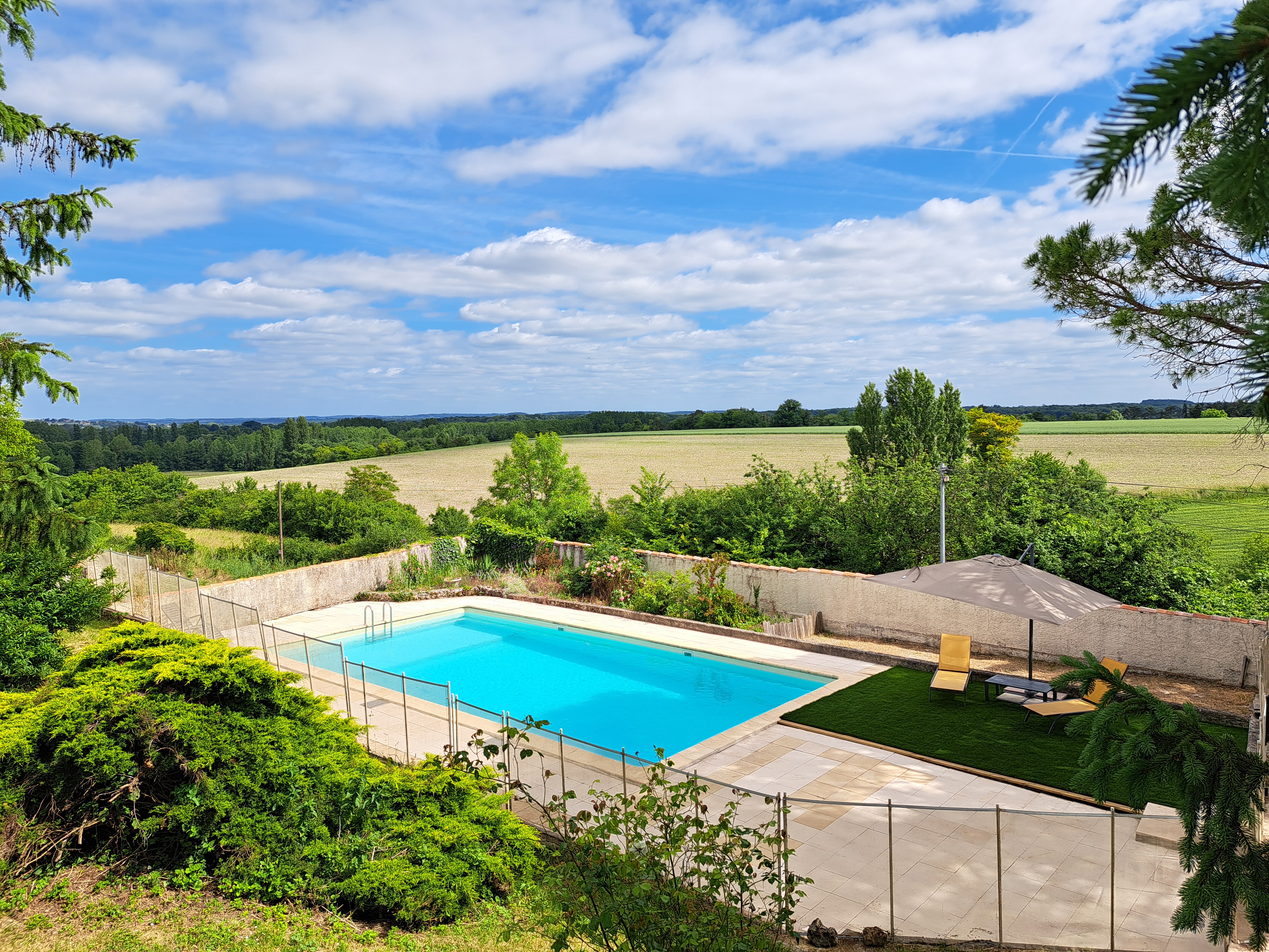 Les pins parasols  - 4 pers - Les gîtes de la ferrière