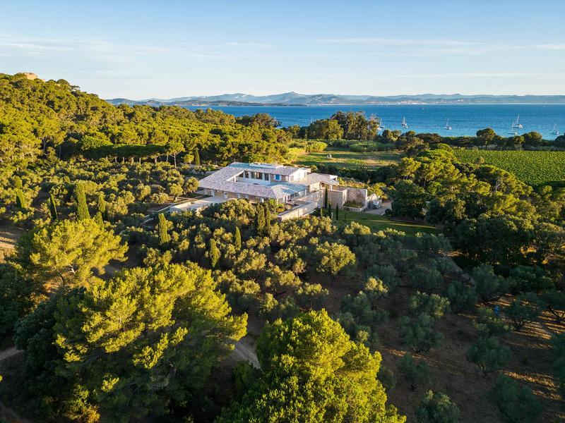 Villa Carmignac  Fondation d'art contemporain_Hyères