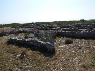 De Ventabren à Roquefavour