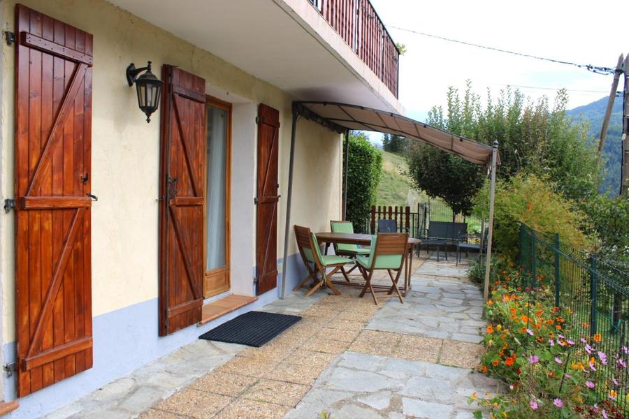 Gîte L'Aubépine de Douans-Terrasse-Saint-Étienne-de-Tinée-Gîtes de France des Alpes-Maritimes