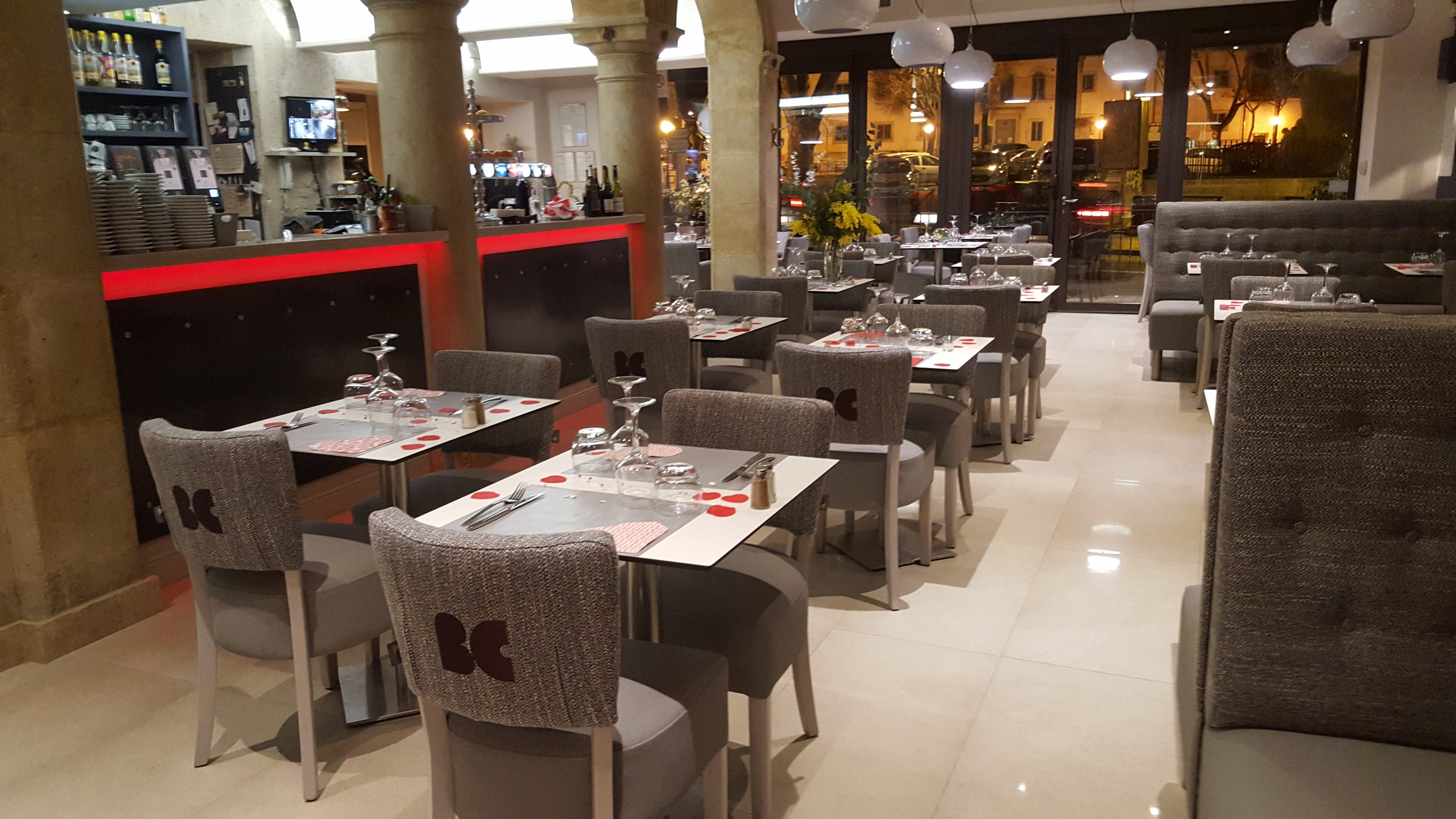 Brasserie du Commerce, Saint-Rémy-de-Provence - photo 3