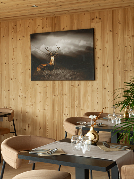 Détail de la salle de restaurant