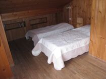 Bedroom 2 -  2 single beds