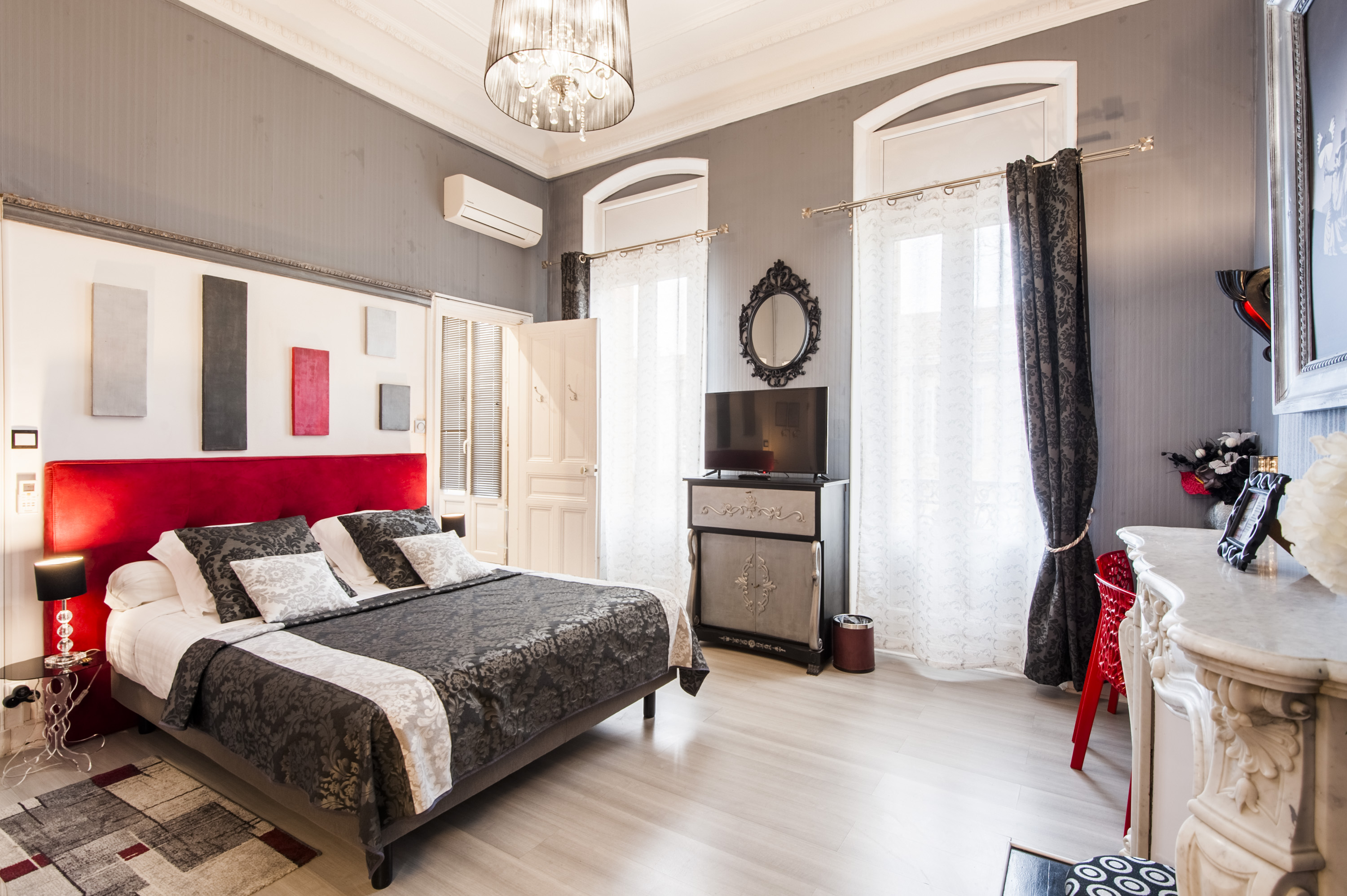 Hôtel de charme le Provence, Salon-de-Provence - photo 12
