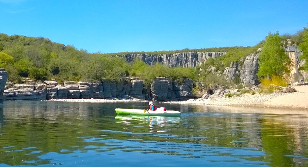 Canoeing from Pradons to Ruoms - 7 km with Le Servière