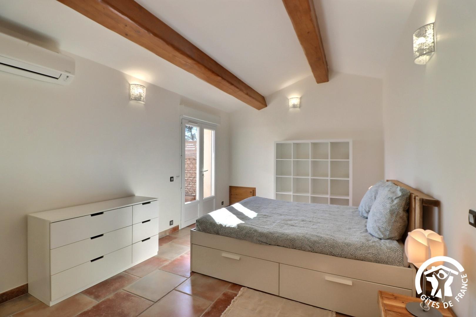 Repos sous les oliviers