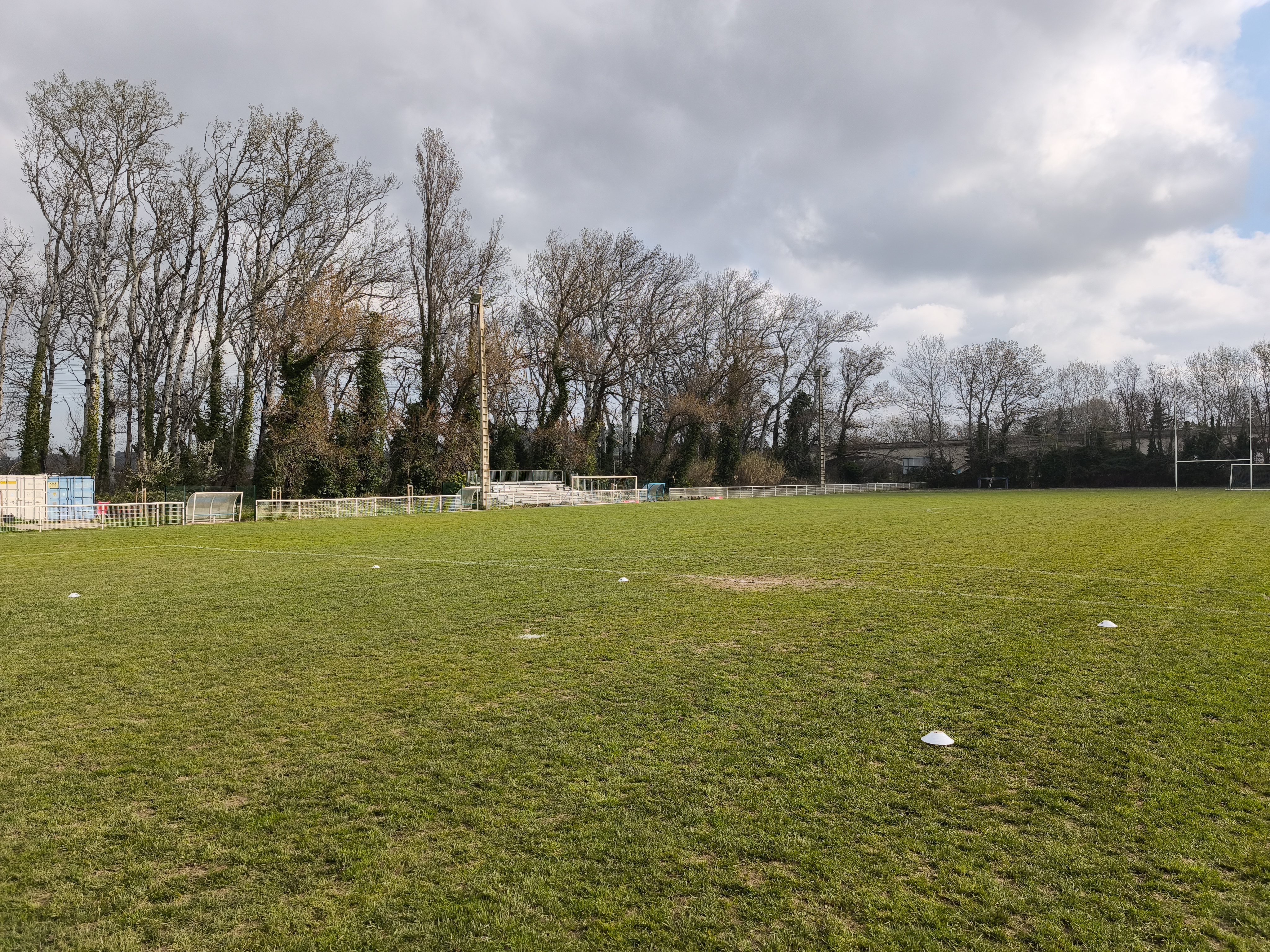 Stade de Bonpas, Noves - photo 7