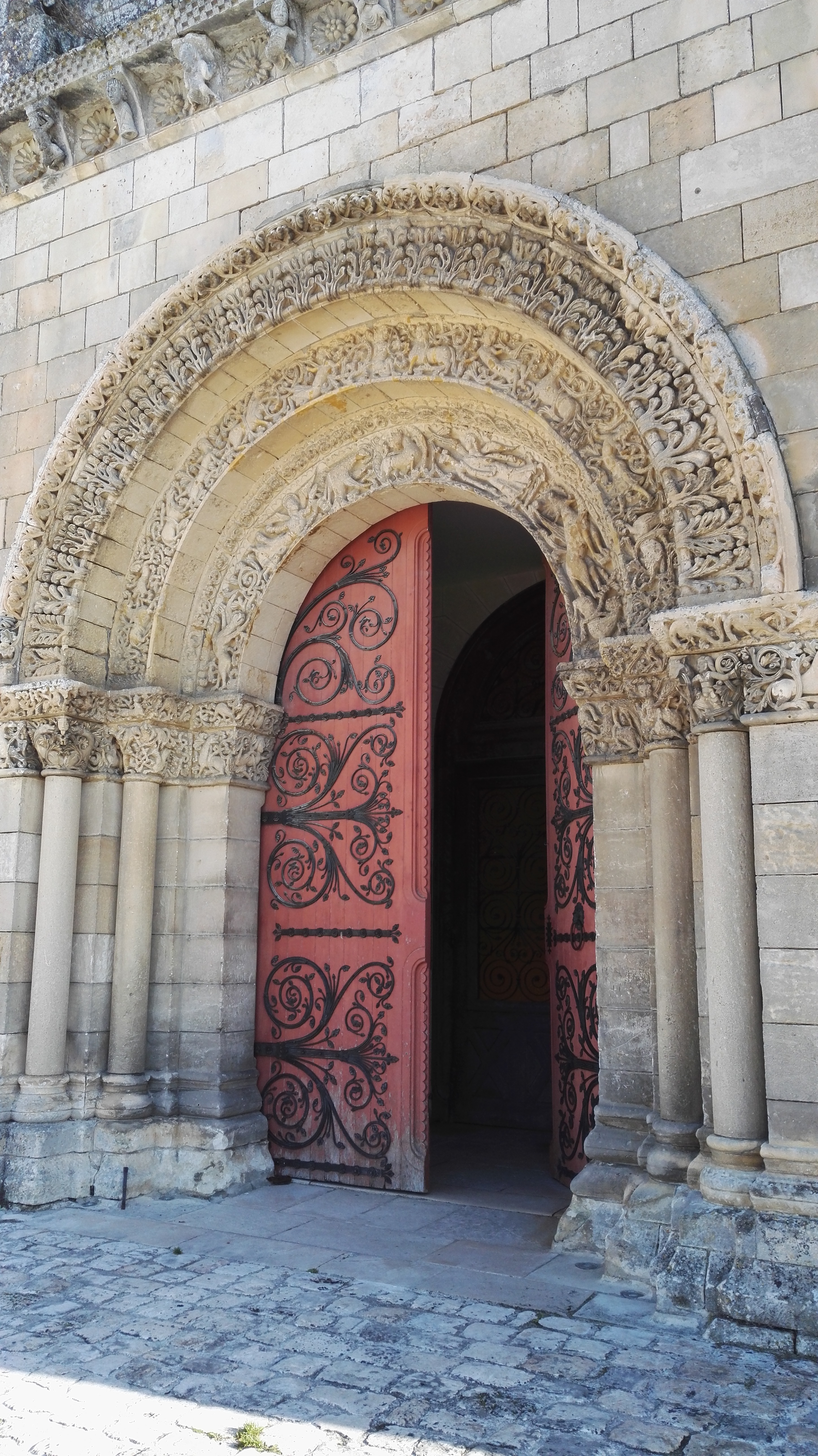 Visite guidée | De Berdeville à Châteauneuf, l'histoire au fil des siècles