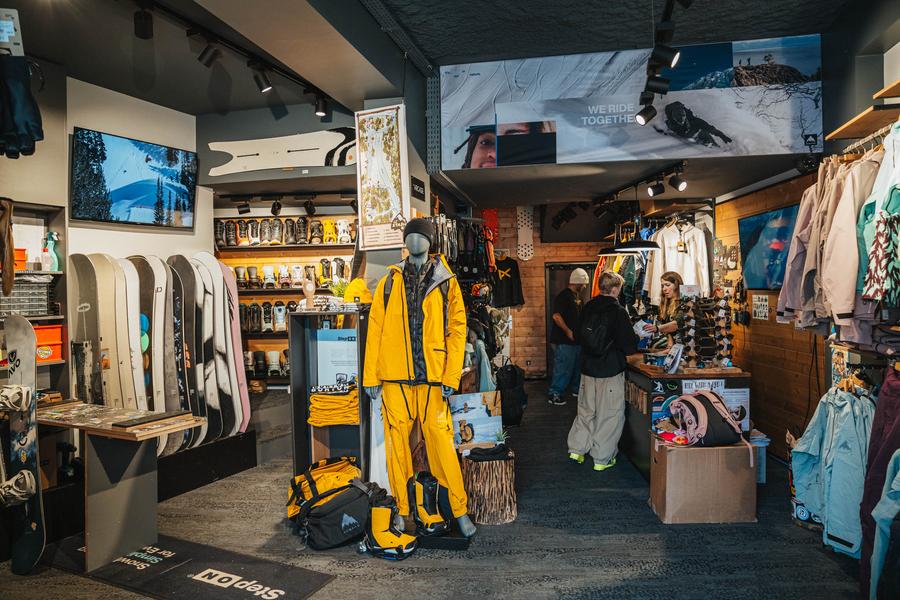 Magasin Burton Avoriaz_Avoriaz