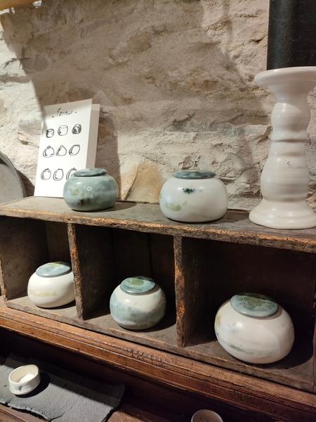 Galerie d'art Comptoir des Curiosités_Crémieu