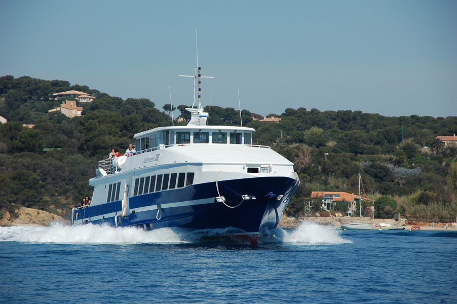 Traversées bateaux Porquerolles Port Cros Le Levant