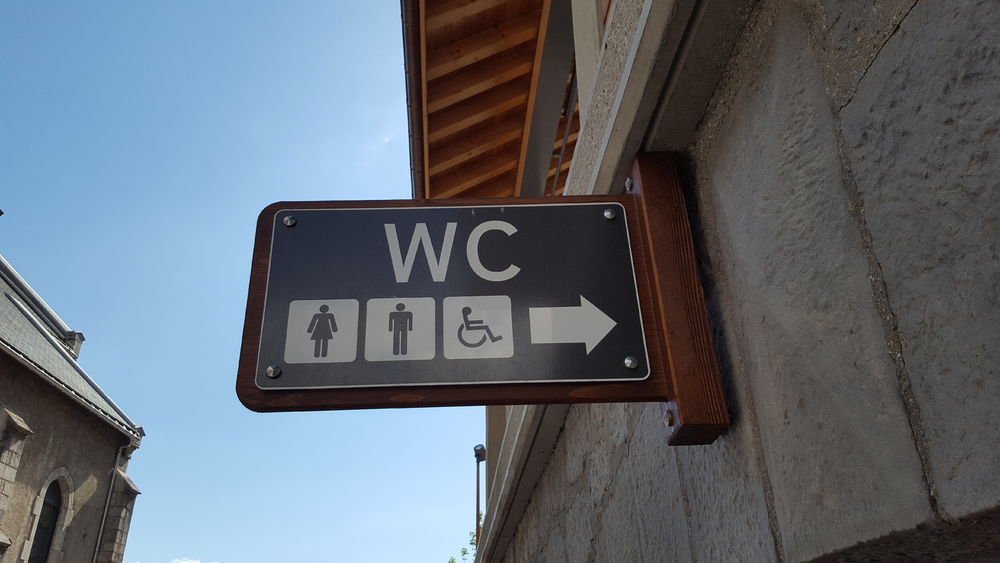 Toilettes publiques