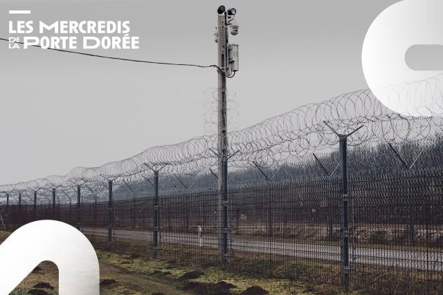 Le mur « anti-intrusion » qui marque la frontière et sépare la Hongrie de la Serbie, sur la commune d'Asotthalom, le 13 février 2025