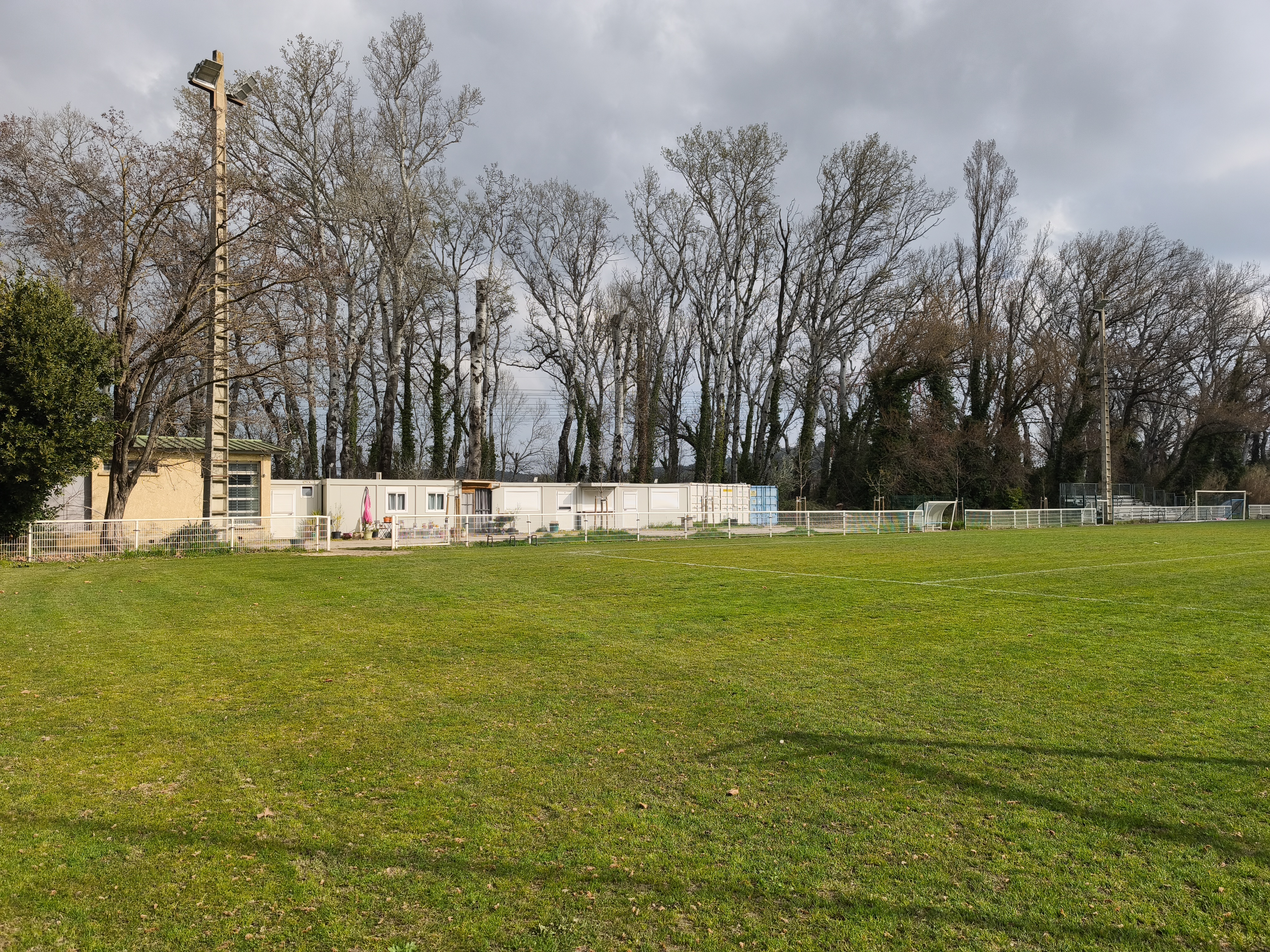 Stade de Bonpas, Noves - photo 6