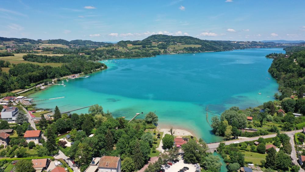 Lac de paladru_vue_aerienne_Charavines_