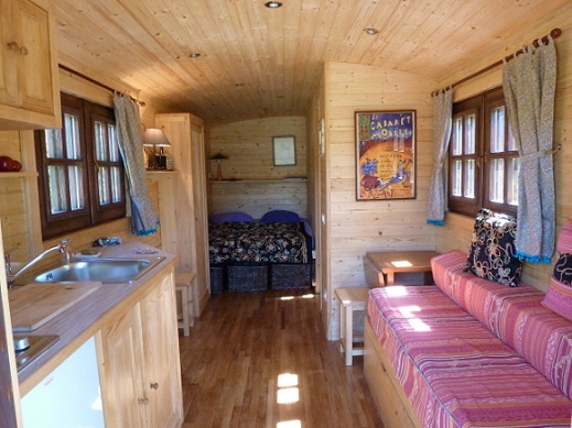 La Roulotte de Chambaillard - intérieur