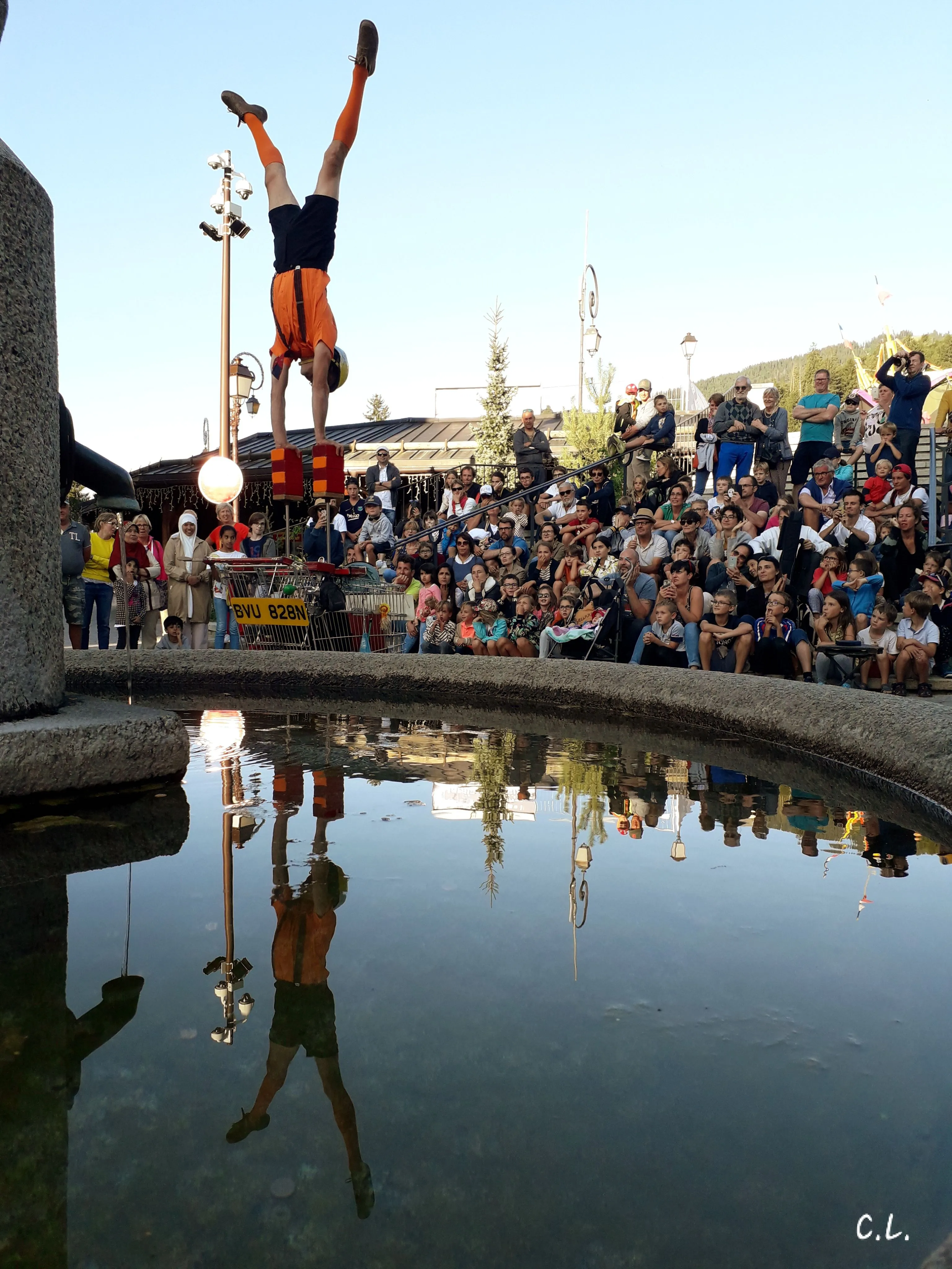Théâtre/cirque : Caddilibriste par CompaniMi