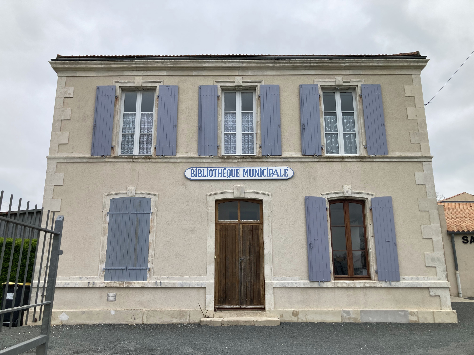 Bibliothèque de Ciré