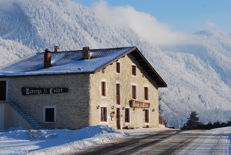 Raquettes et raclette en Vercors : agréable tête-à-tête à la montagne