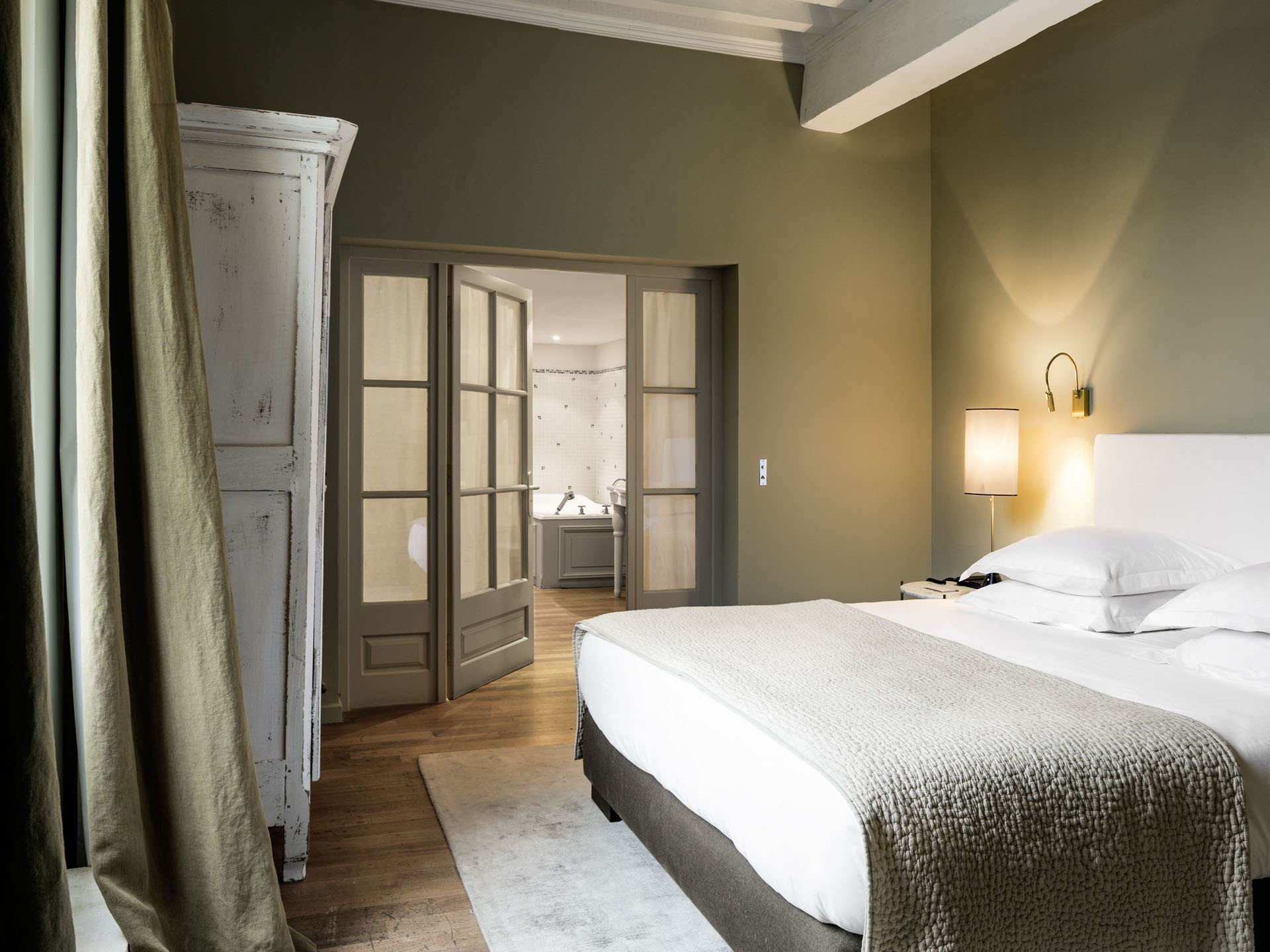 Baumanière Les Baux-de-Provence - photo 3