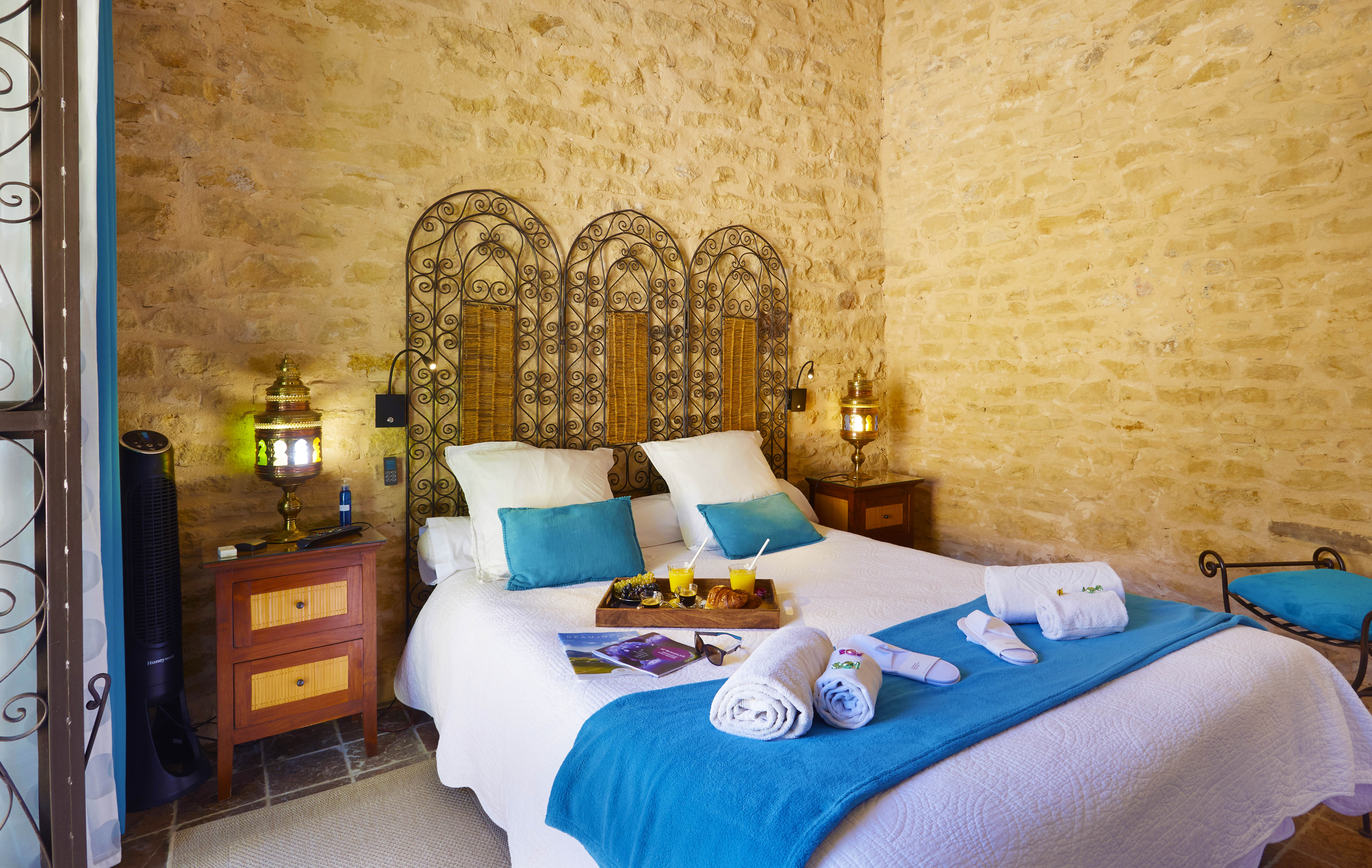 Le Clos des Anges Chambre Les Cyprès avec douche