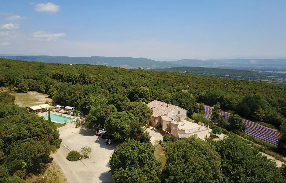 Mas Saint-Antoine, gîte et chalets