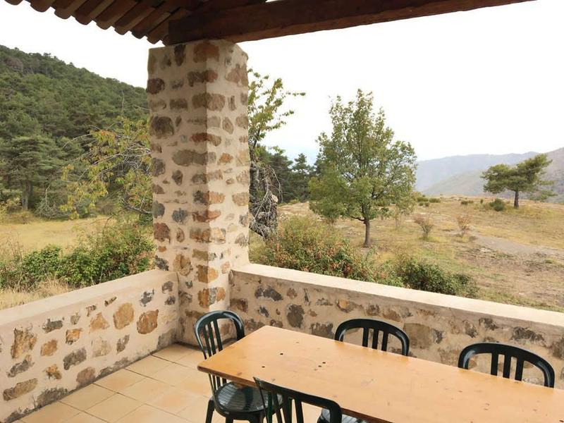 Terrasse-Gîte Plateau du Lac n°3-Bairols-Gîtes de France Alpes-Maritimes