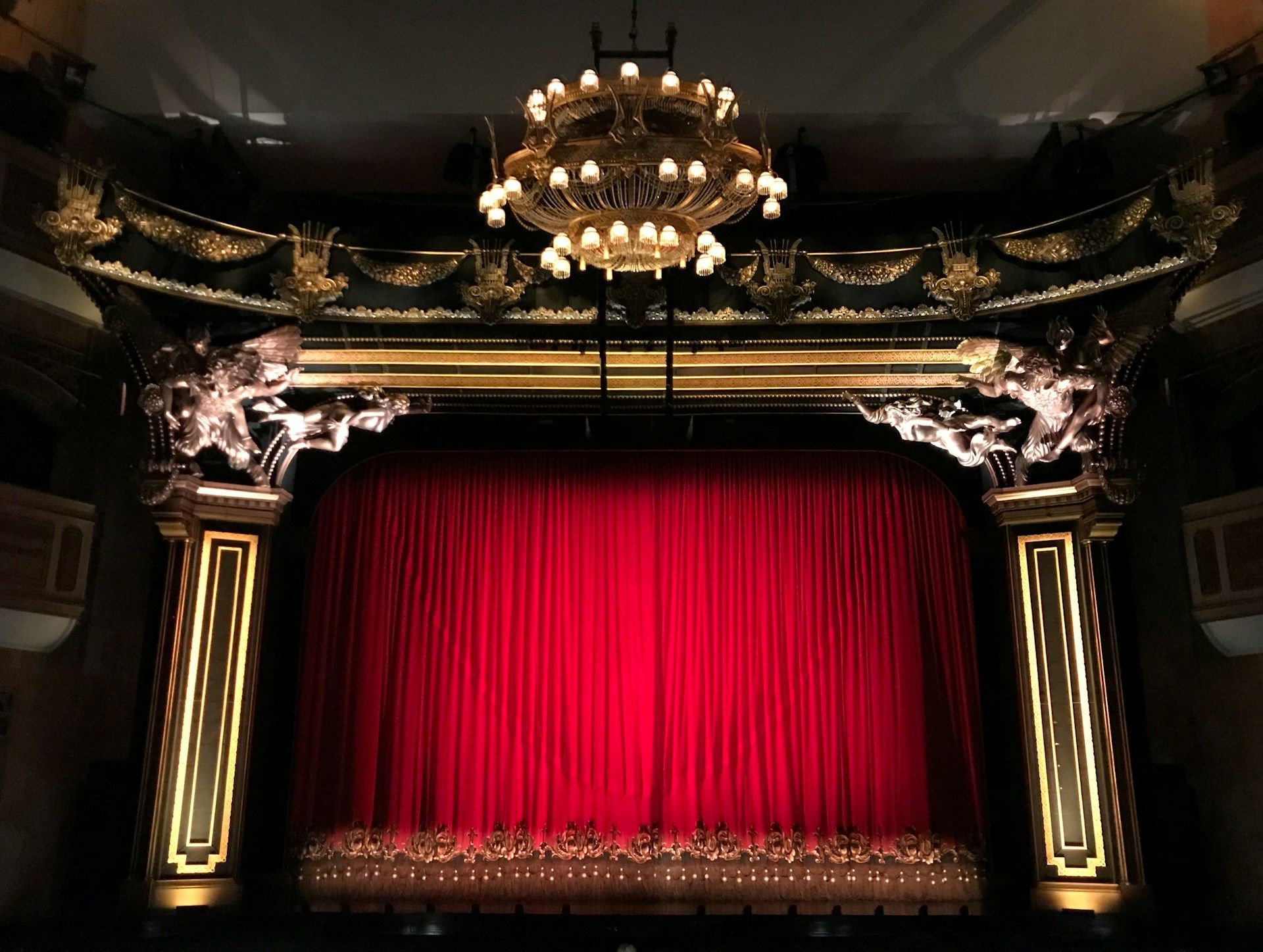 Théâtre - Un air de famille_Annonay