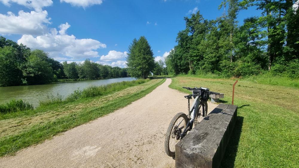 Liaison VTT-VTC (L6) St Trivier de Courtes - Plan d'eau de Mépillat_Saint-Trivier-de-Courtes
