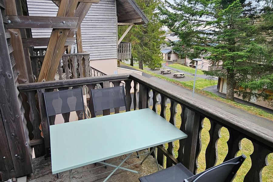 Visite de la location Chalet autour des Lacs à Super-Besse en vidéo