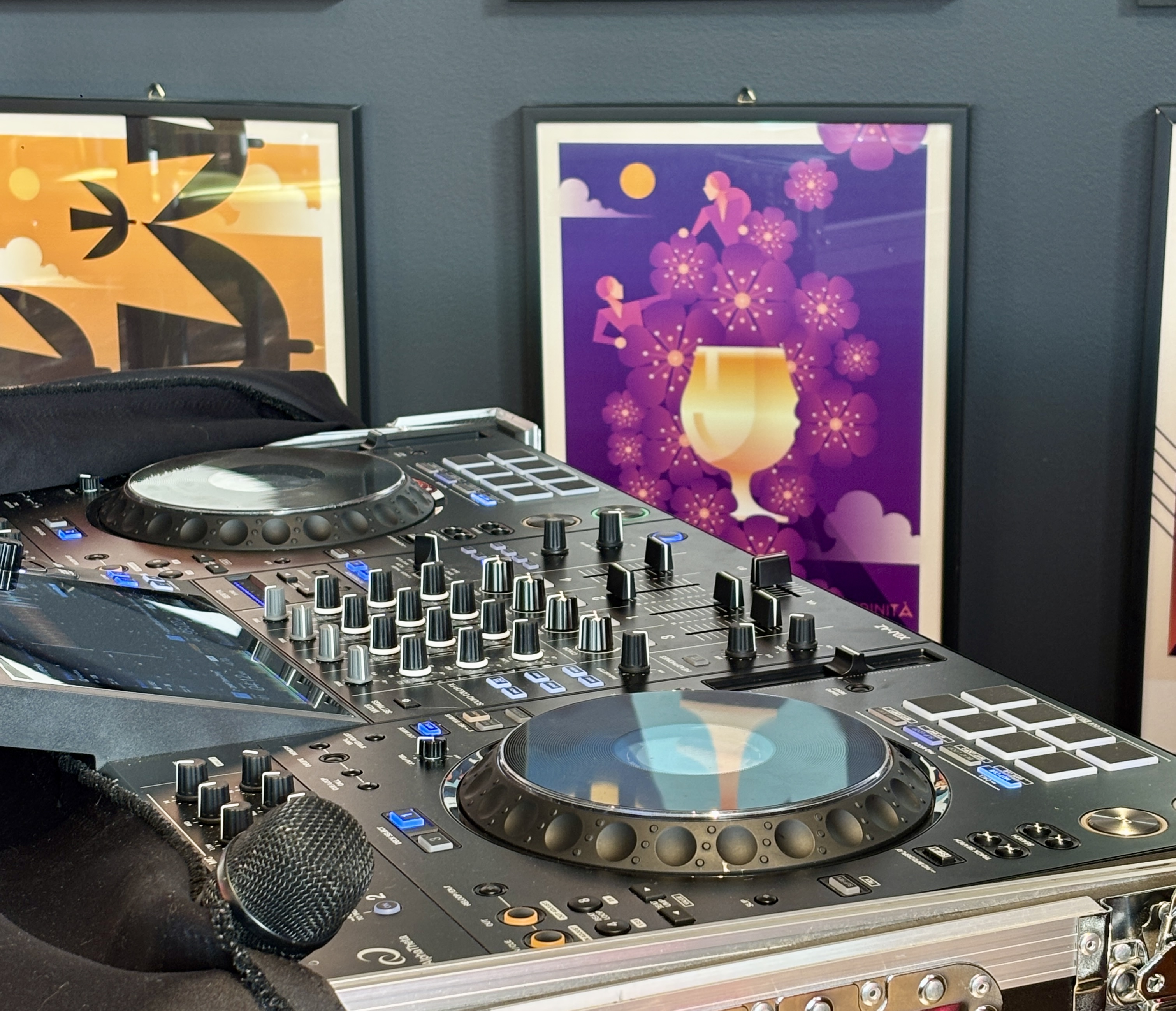 Dj