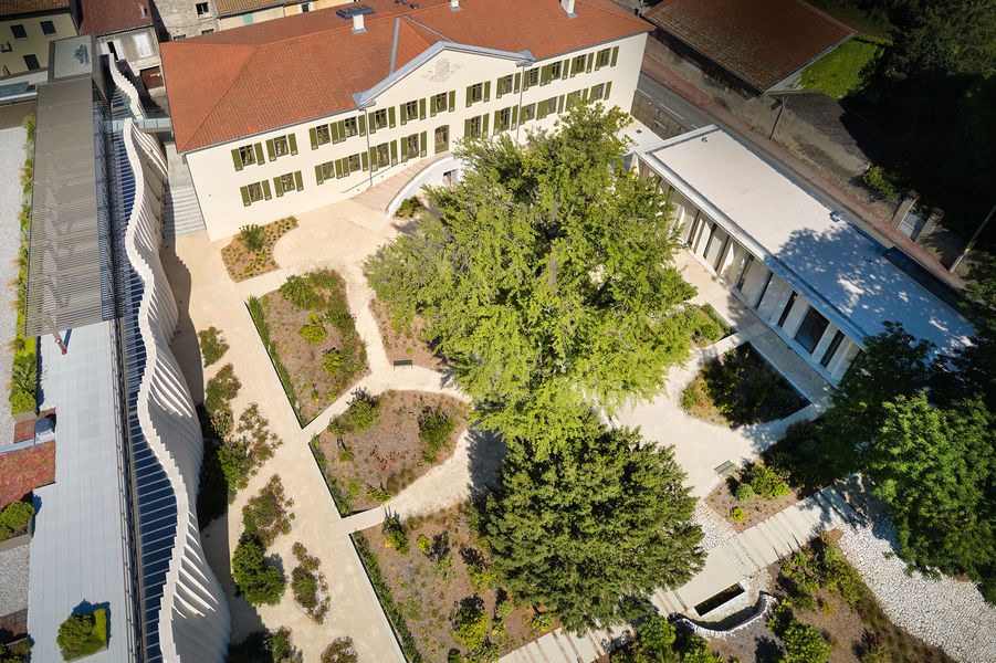 Maison Delas frères