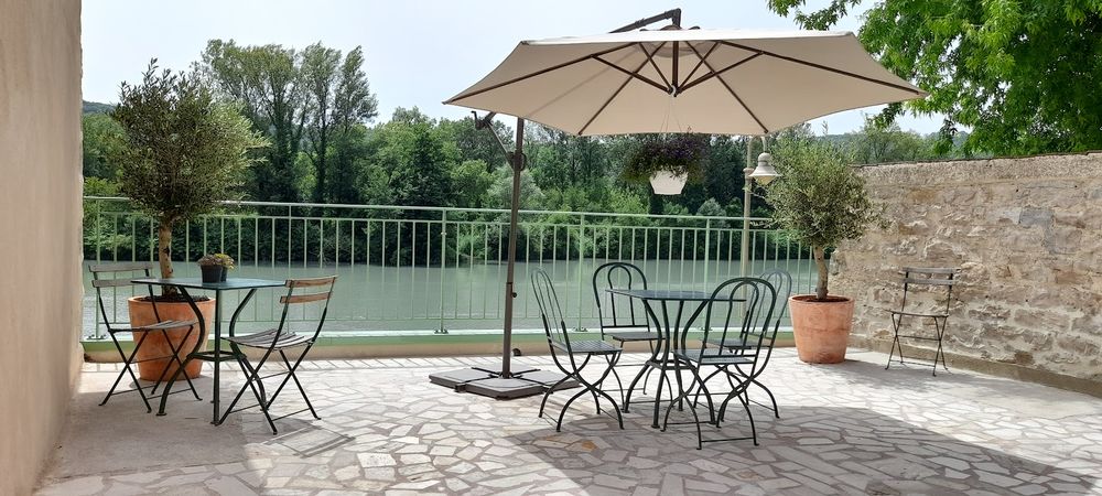 terrasse du Comptoir sur Viarhôna