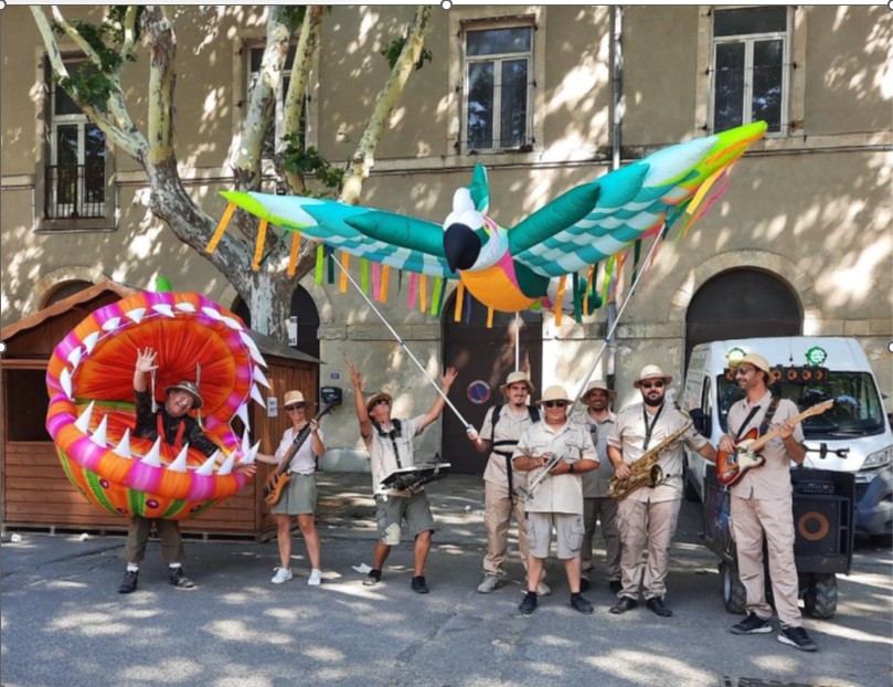 QUARTIERS EN FETE