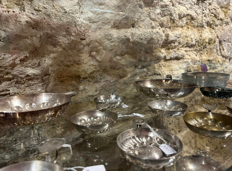 Exposition de Tastevins & Tire Bouchons_Châteauneuf-du-Pape