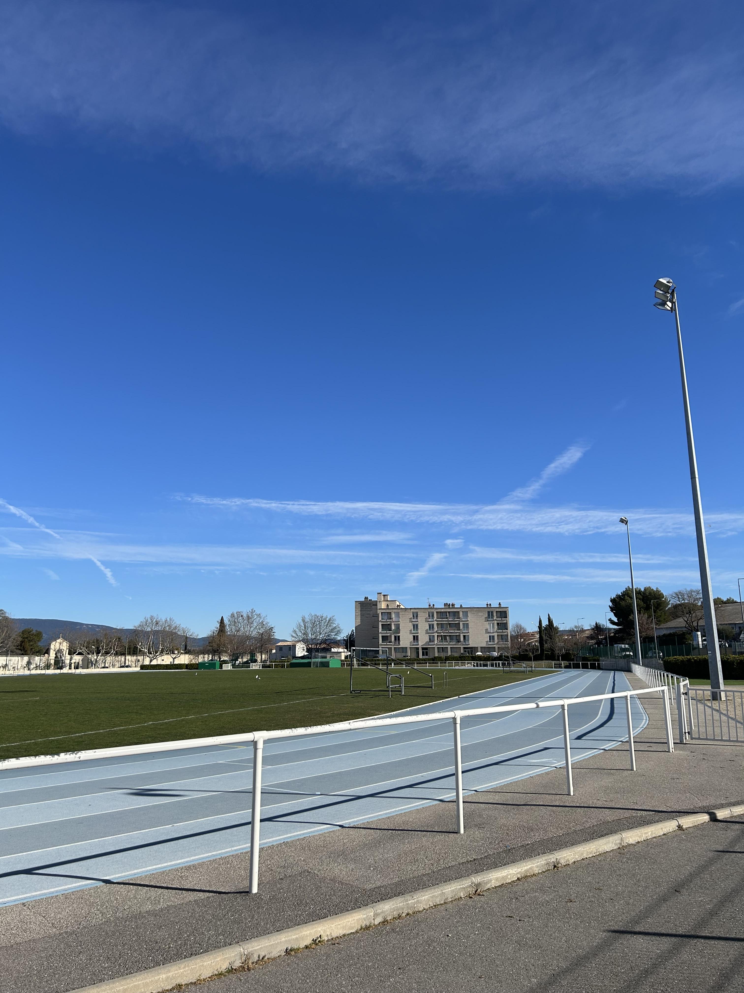 Stade Verdun, Pertuis - photo 2