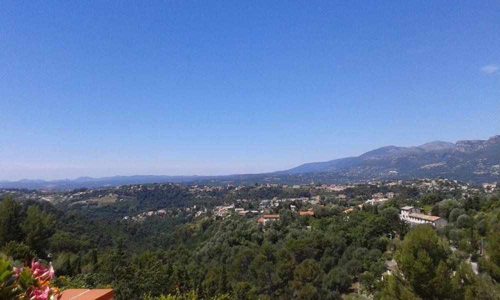 Gîte La Rieissa-Vue depuis le gîte-Colomars-Gîtes de France des Alpes-Maritimes