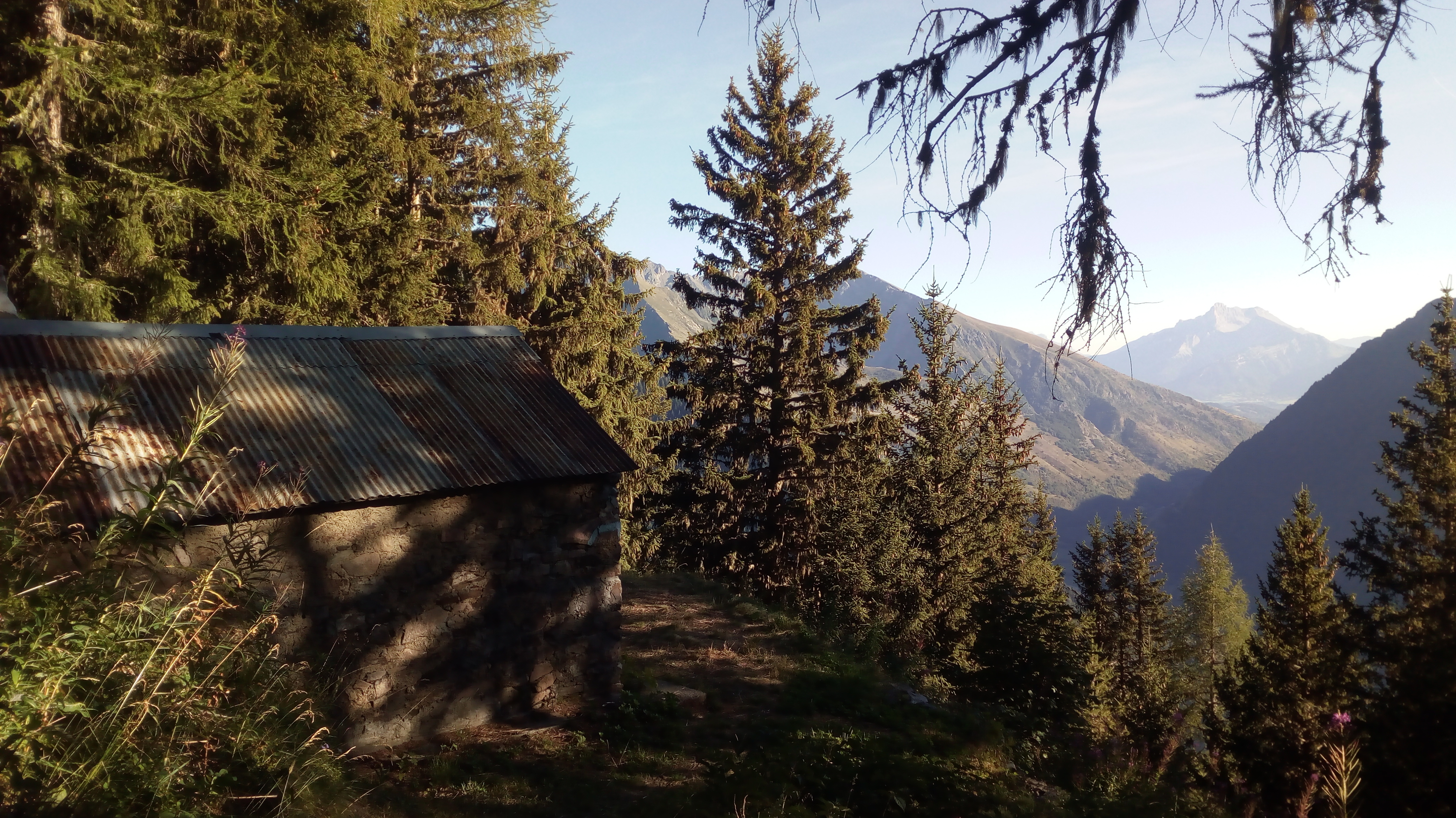 Randonnée pédestre - La cabane du Périmètre